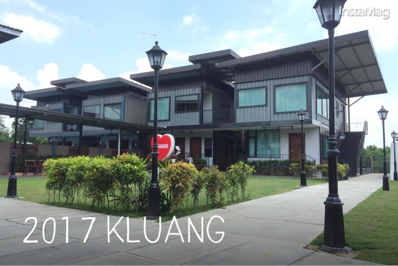 Kluang Container Swimming Pool Hotel Ngoại thất bức ảnh